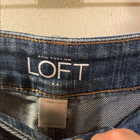 LOFT Blue Straight Leg Jeans Classic Style - Picture 4 of 10
